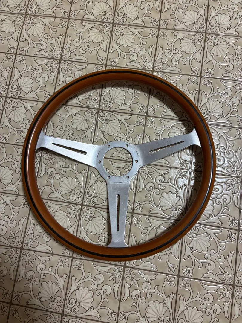 NARDI ウッドステアリング クラシック 3本スポーク