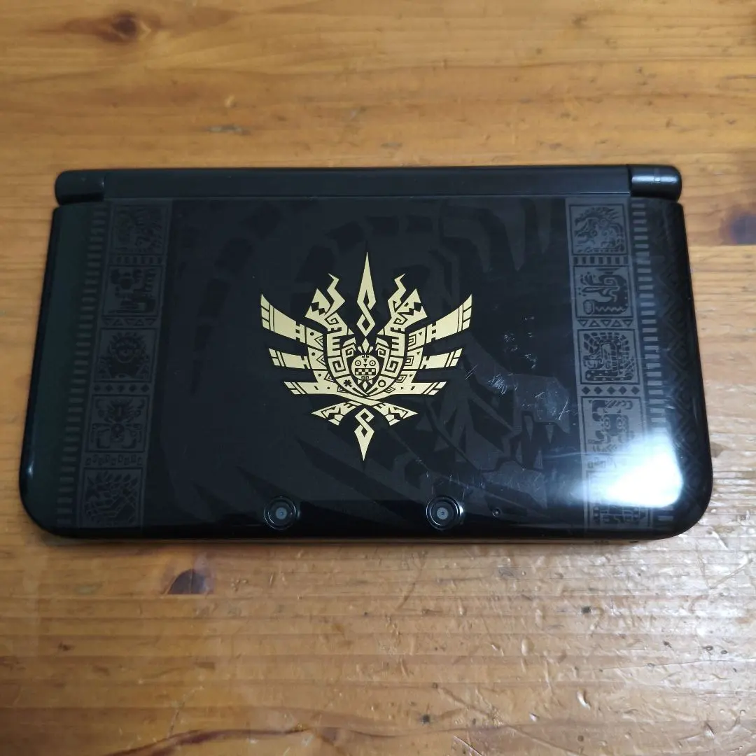 Nintendo 3DS LL モンスターハンター4 スペシャルパック