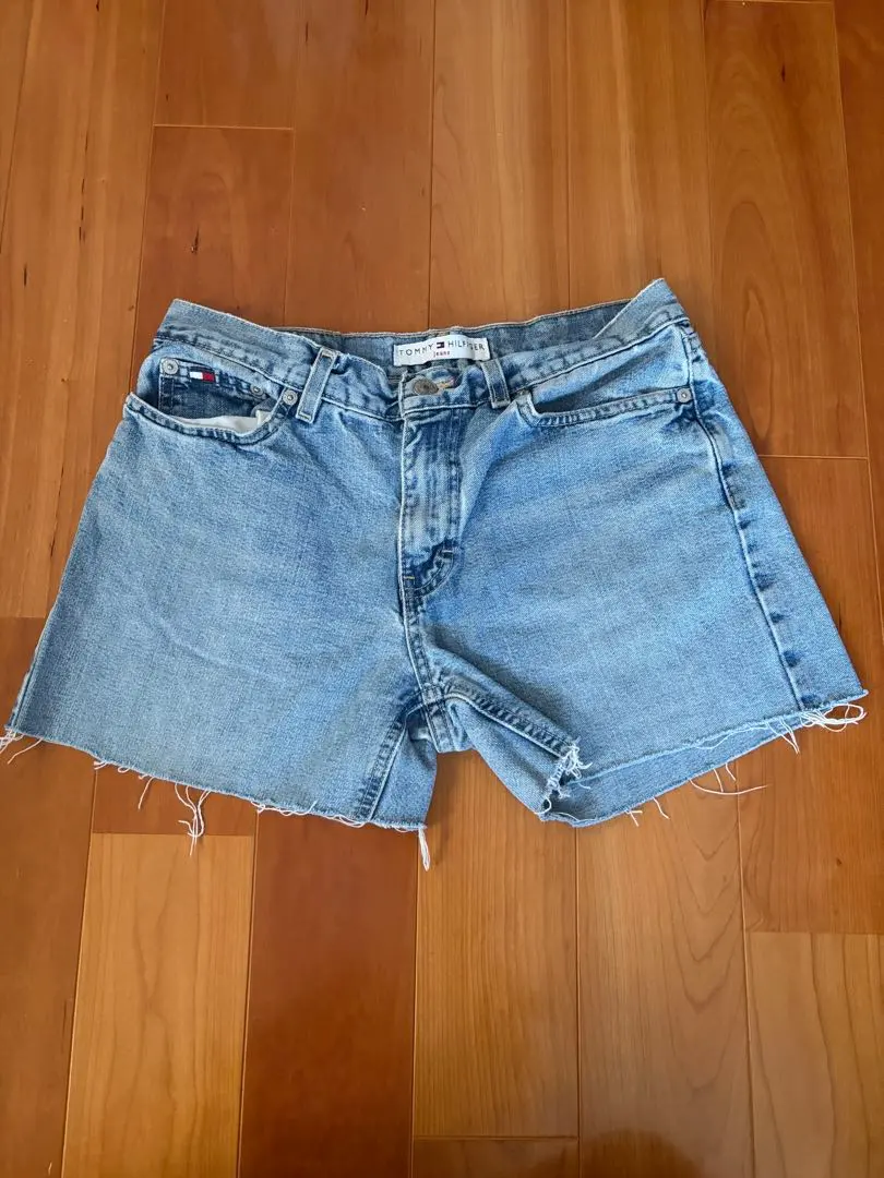 デニムショートパンツ カットオフ