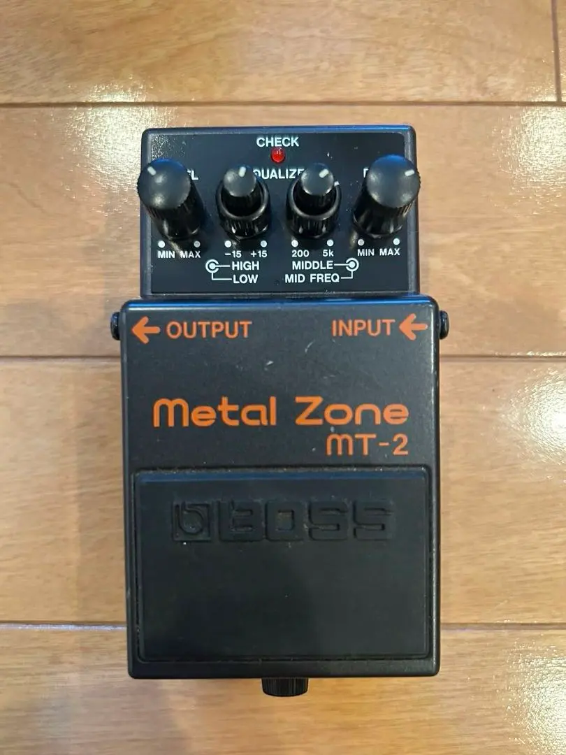 BOSS MT-2 Metal Zone ディストーション エフェクター