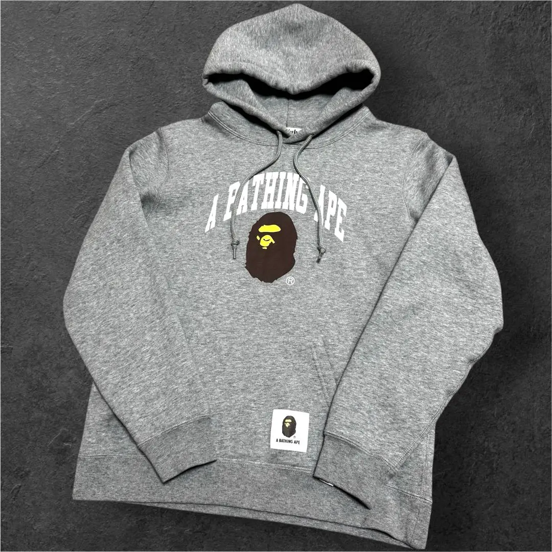 【美品】 A BATHING APE ロゴプリント パーカー