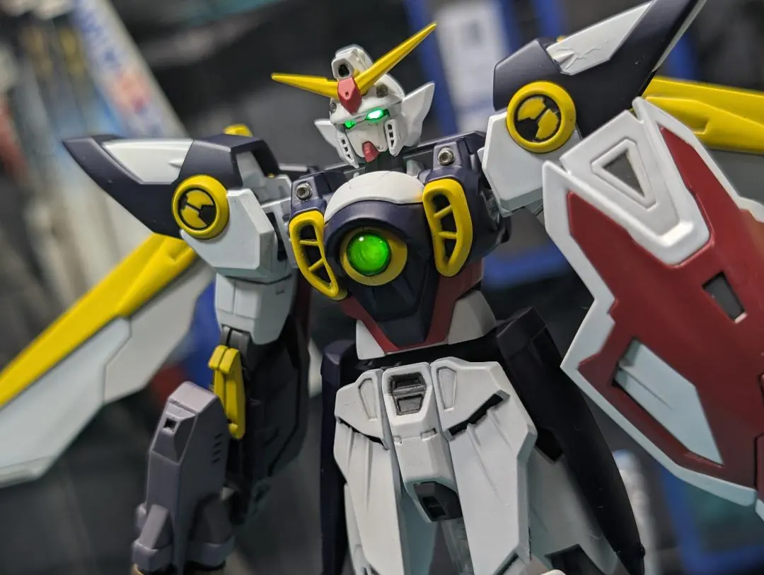 HG 1/144 XXXG-01W ウイングガンダム 全塗装 電飾改造 完成品