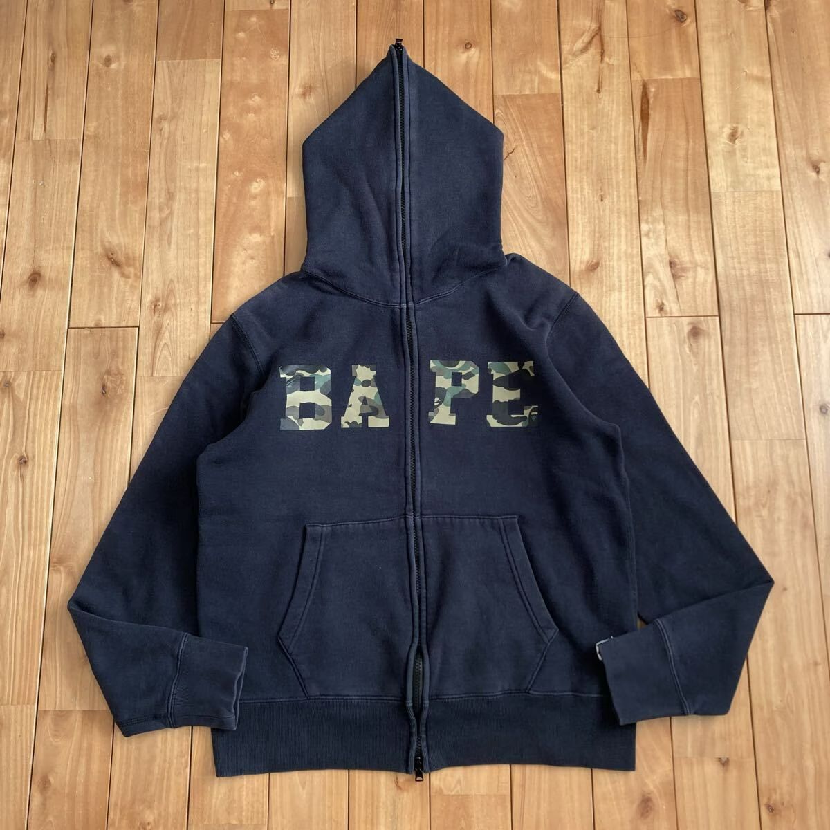 BAPE LOGO フルジップ パーカー Mサイズ ブラック a bathing ape BAPE CAMO full zip hoodie エイプ ベイプ アベイシングエイプ 迷彩 y5999