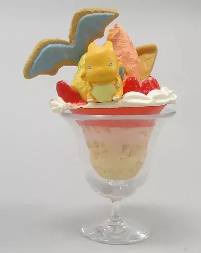 【中古】トレーディングフィギュア リザードン 「ポケットモンスター ミニフィギュアコレクション Pokemon dessert plate」 ポケモンセンター限定