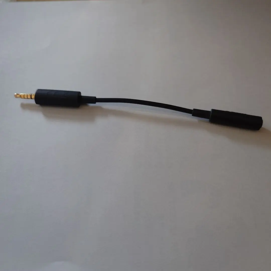 3.5mm 4極 ステレオミニプラグ 変換ケーブル ブラック