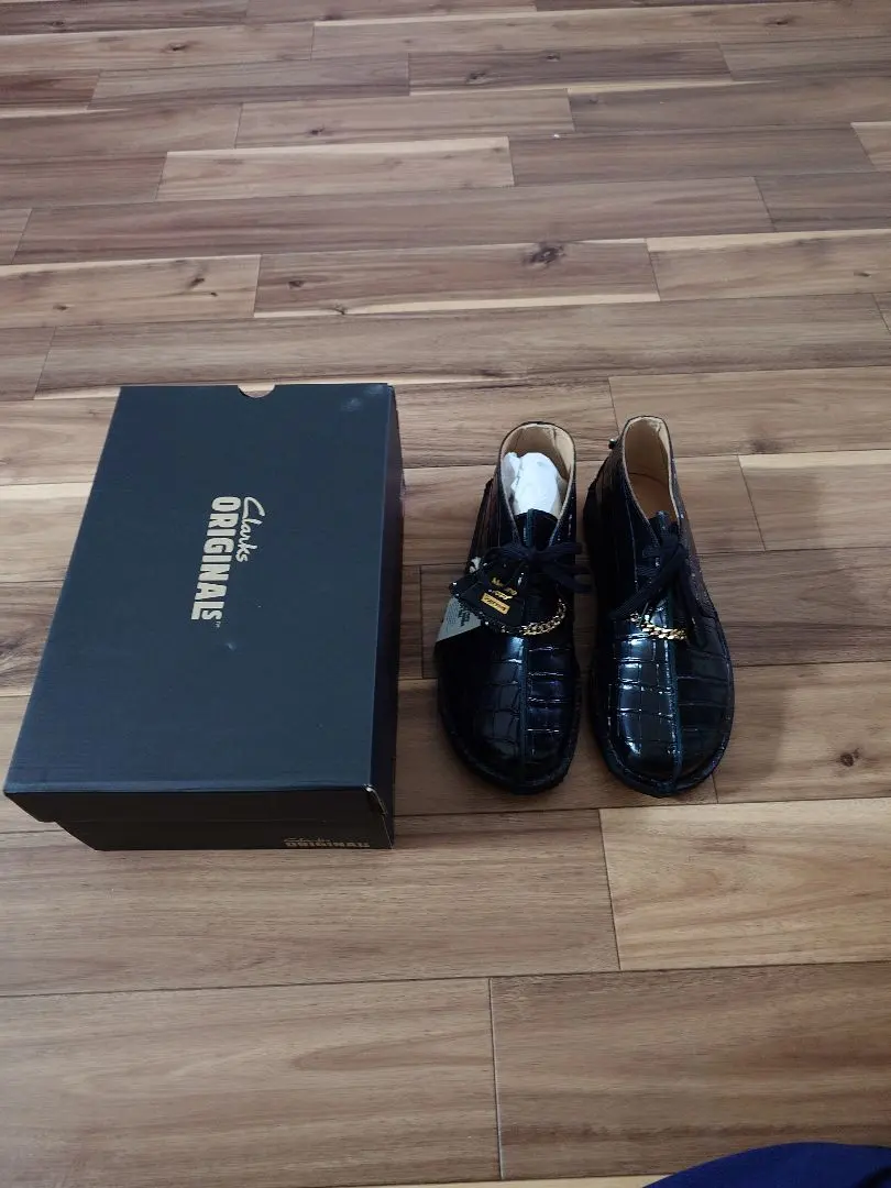 シュプリームXClarks