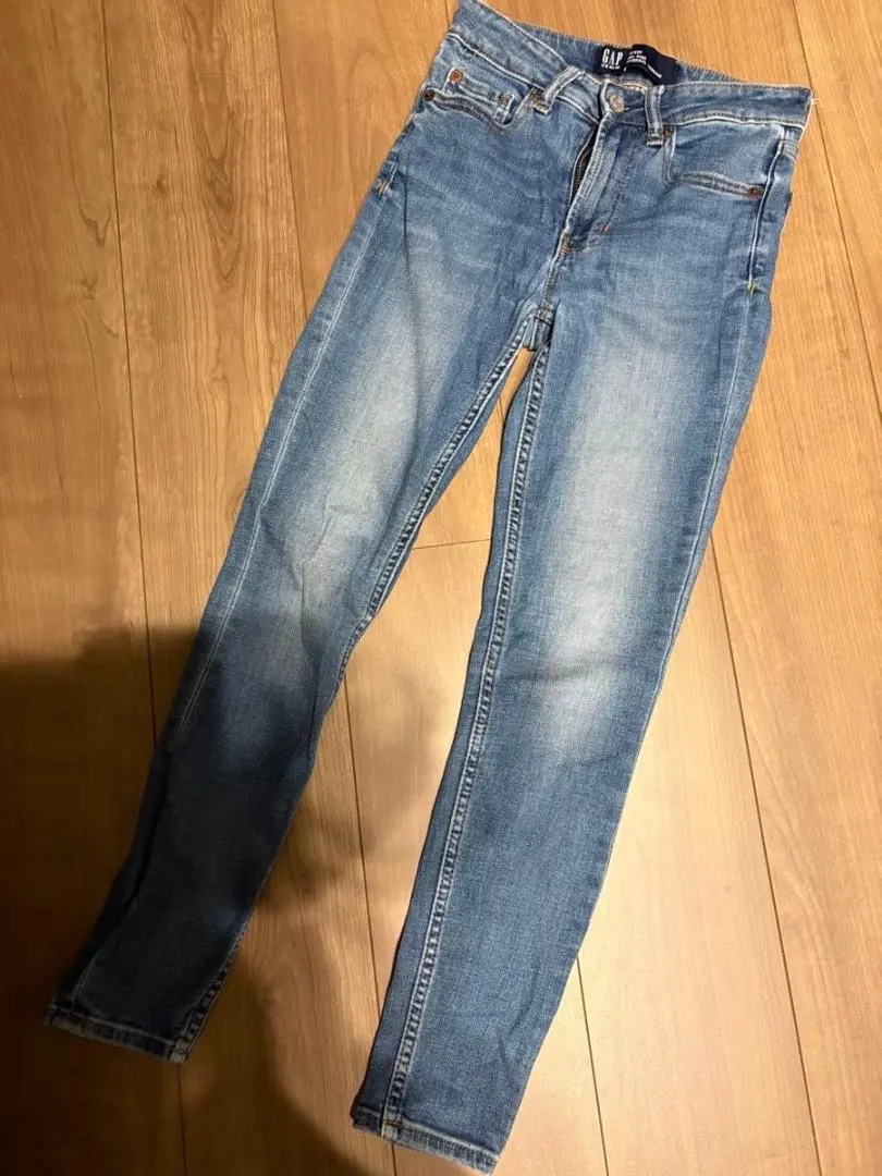 GAP ライトブルースキニーデニム