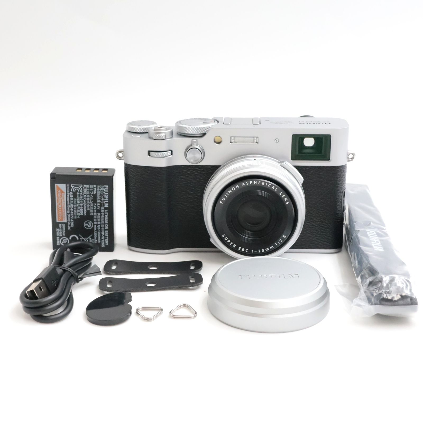 ■シャッター数4200枚！新品同様■ FUJIFILM X100Ⅵ 6 シルバー デジタルカメラ X100VI 富士フィルム