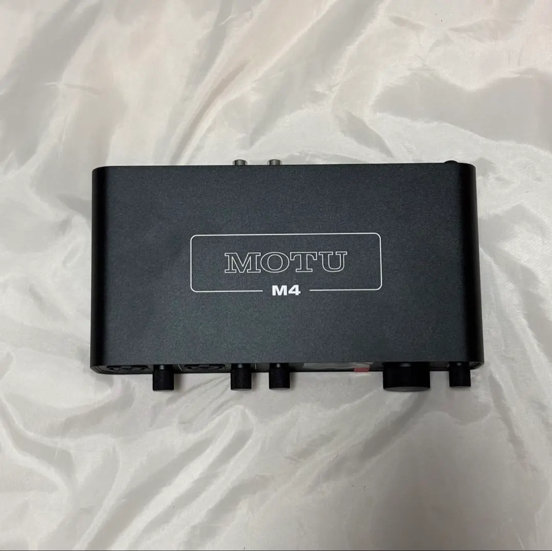 MOTU M4 オーディオインターフェイス 本体
