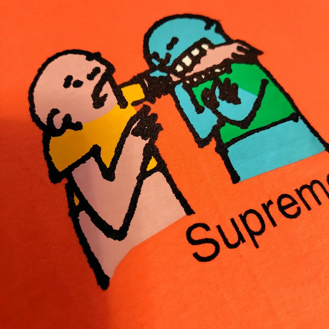 supreme bite Tee