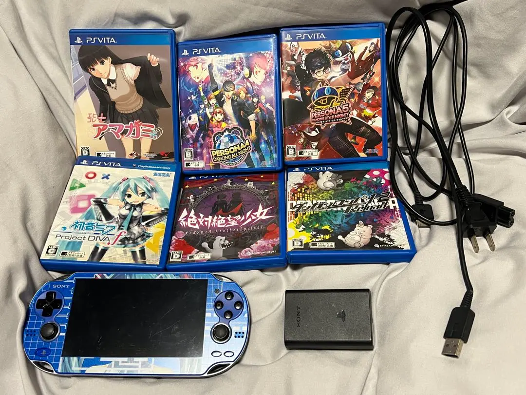 PS Vita PCH-1000本体 メモリーカード、アマガミエビコレプラス他