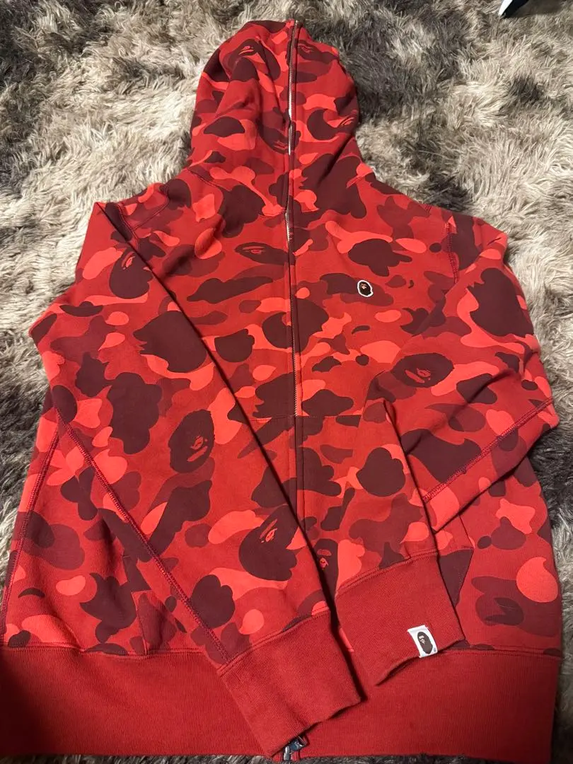 A Bathing Ape レッドカモフラージュパーカー Mサイズ