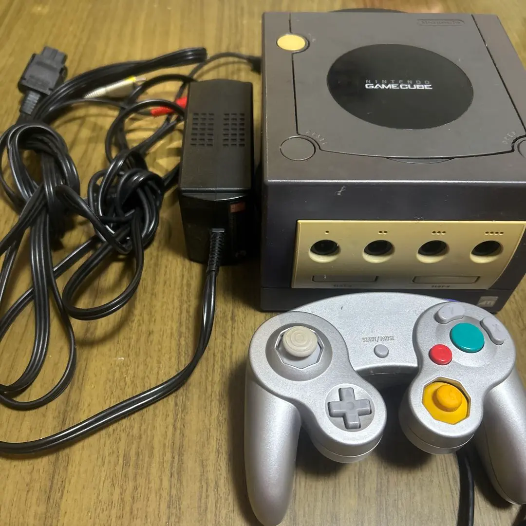 任天堂NINTENDO GAMECUBE本体 ゲームキューブコントローラ後期型