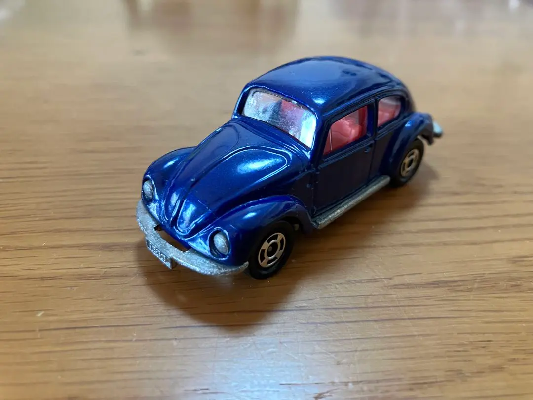 トミカ　フォルクスワーゲン　ビートル　青　紺色　ブルー　青箱　日本製