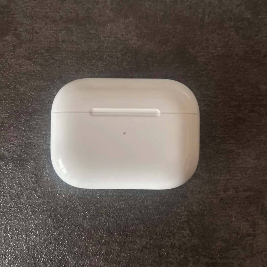 Apple AirPods Pro 充電ケース付き