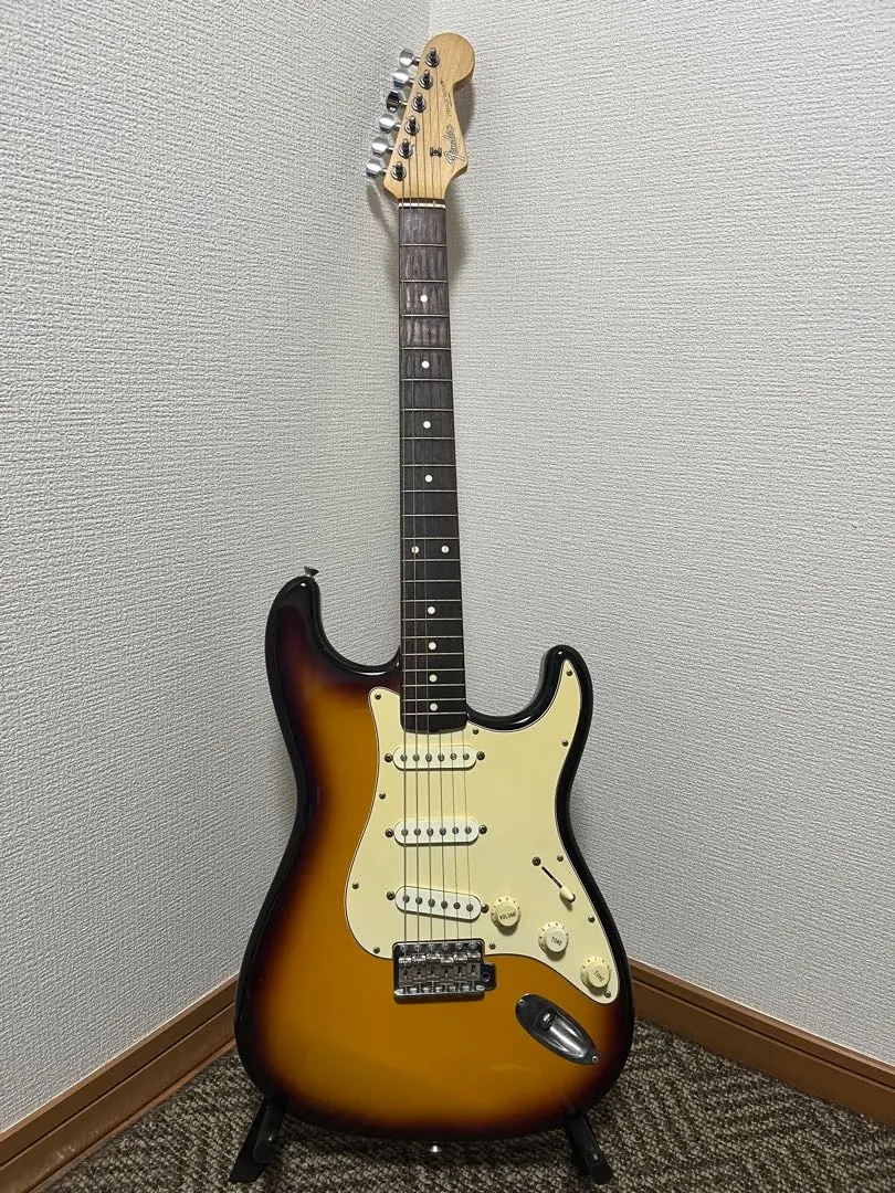 Fender Japan ストラトキャスター ST-STD 3TS エレキギター