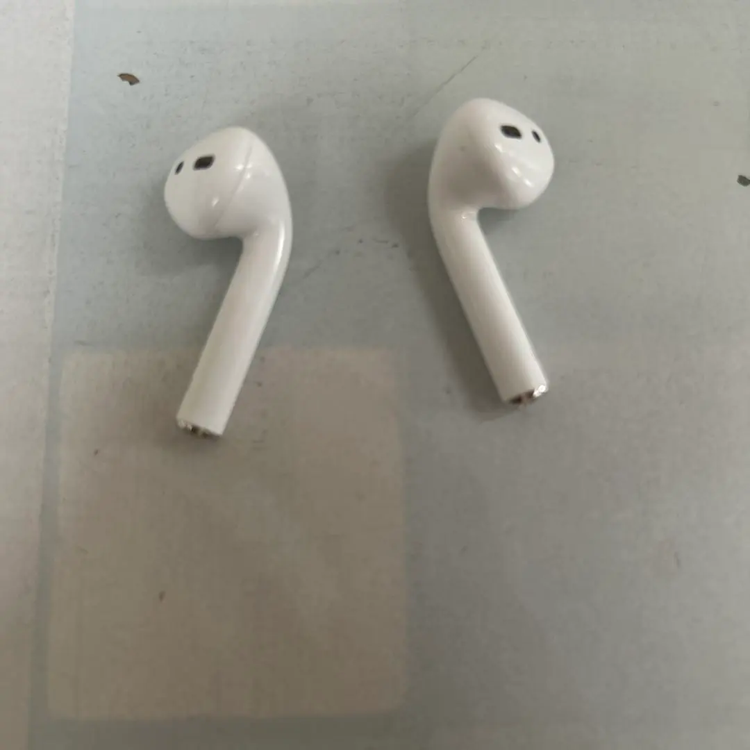 Apple AirPods 本体 両耳