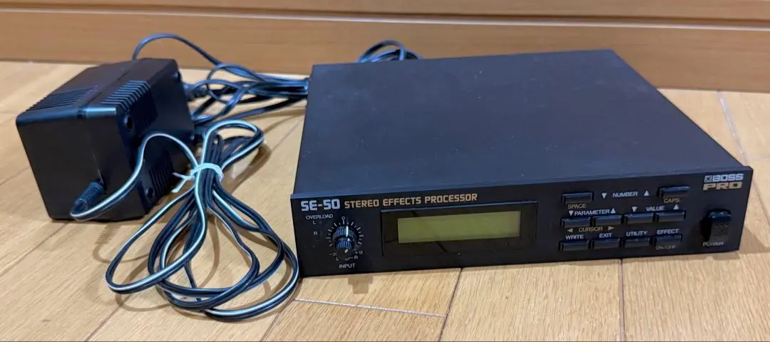 【中古】BOSS SE-50 STEREO EFFECTS PROCESSOR