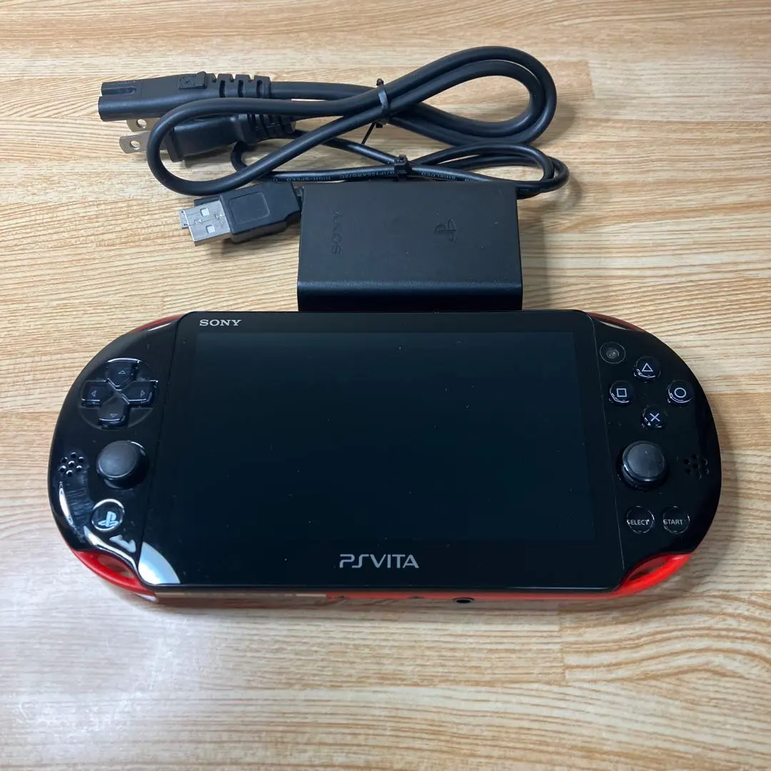 PlayStation®Vita Wi-Fiモデル（PCH-2…