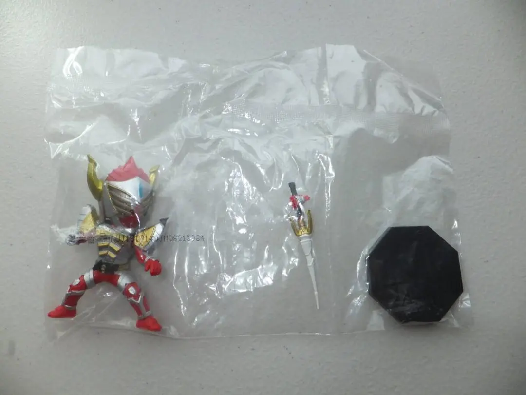 仮面ライダー龍騎 コンバージ フィギュア
