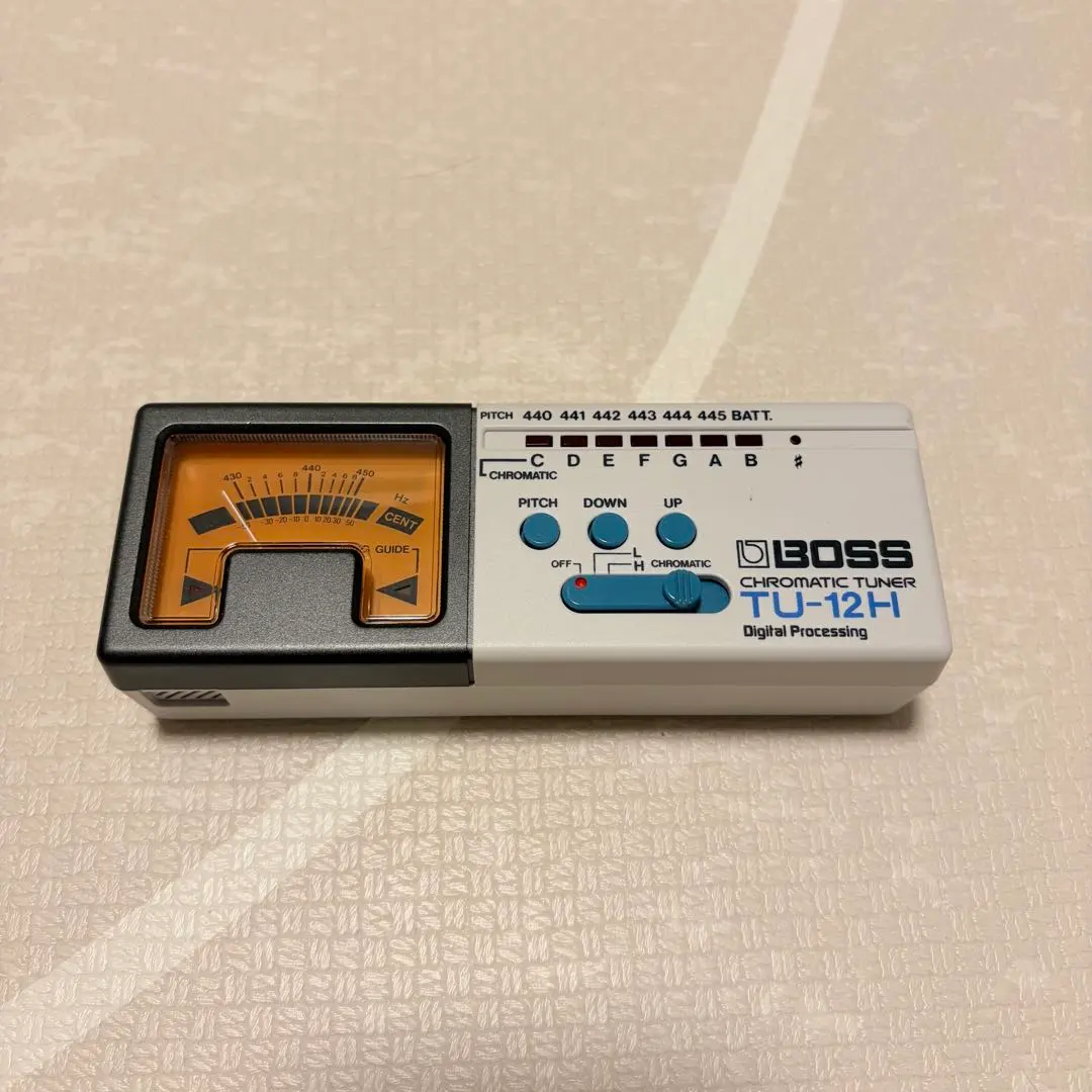 BOSS CHROMATIC TUNER TU-12H 本体