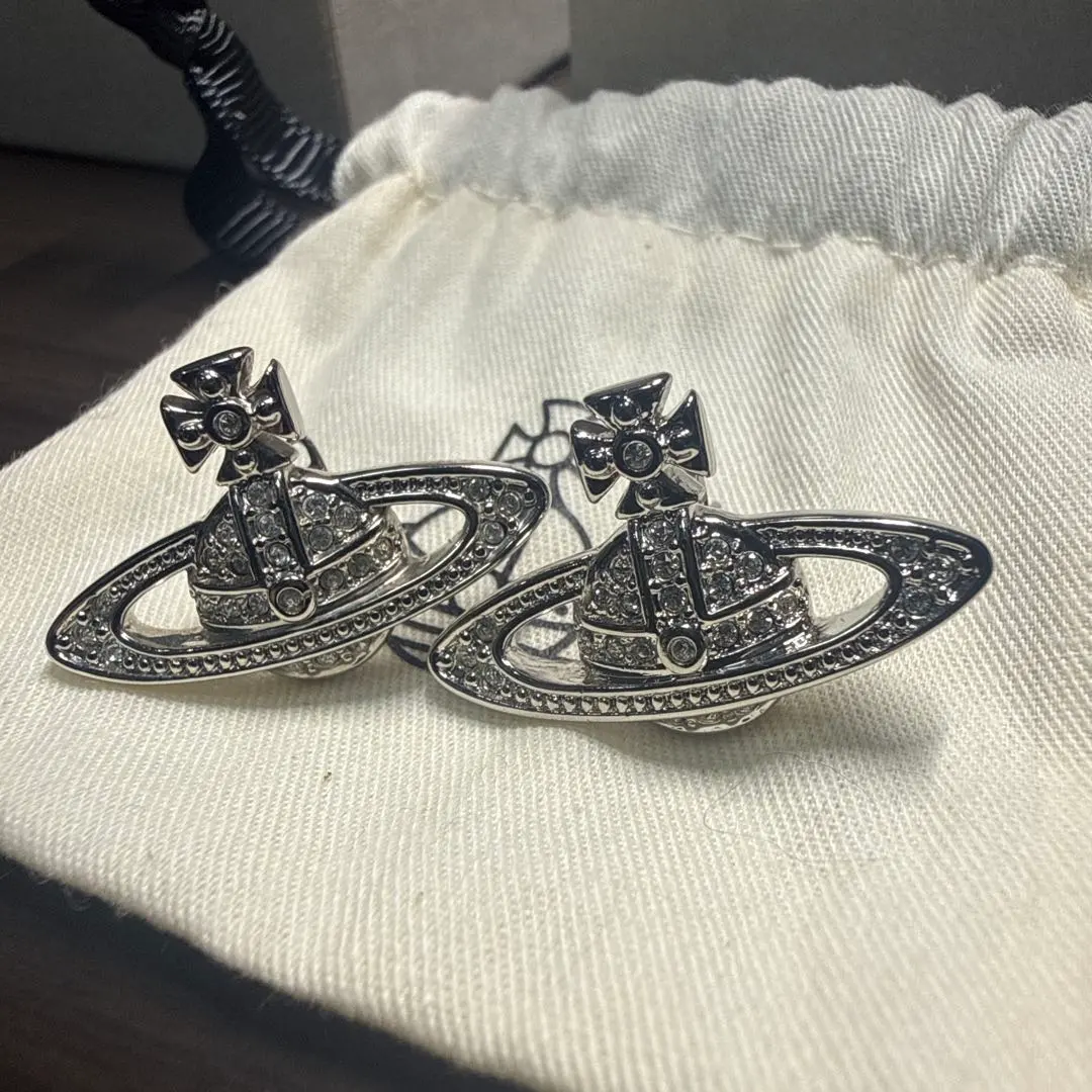 Vivienne Westwood オーブピアス シルバー