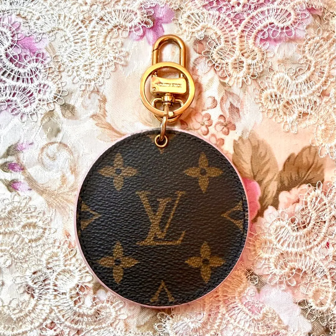 LOUIS VUITTON モノグラム ミラー バッグチャーム ルイヴィトン