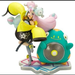 Lanzamientos de Pokémon Center  