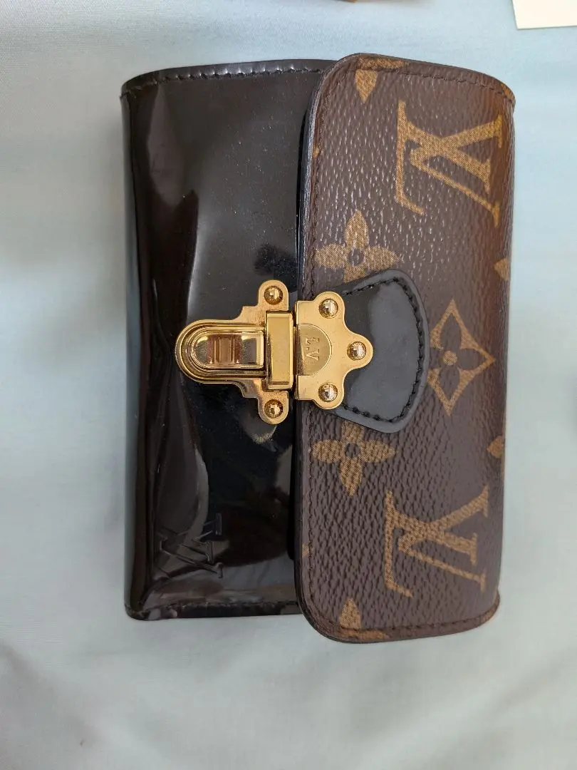 Louis Vuitton 三つ折り財布 モノグラム ヴェルニ