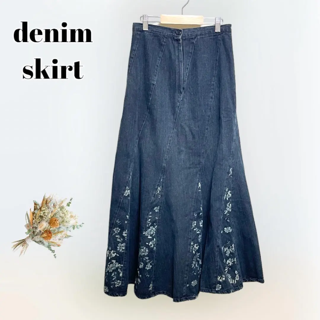 デニムマーメイドスカート　花柄ロングスカート　カジュアル　古着　大人コーデ