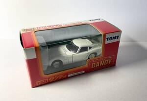 Tomica 2000GT