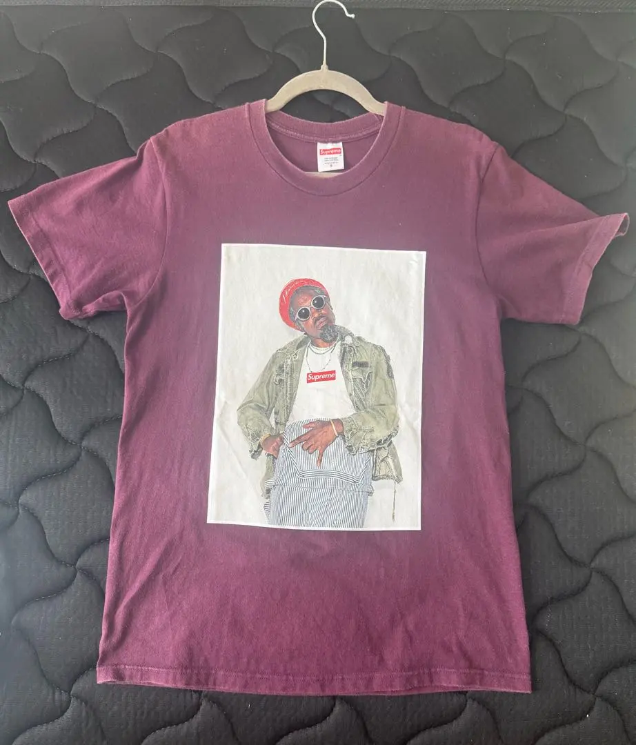 supremeAndre3000Tee