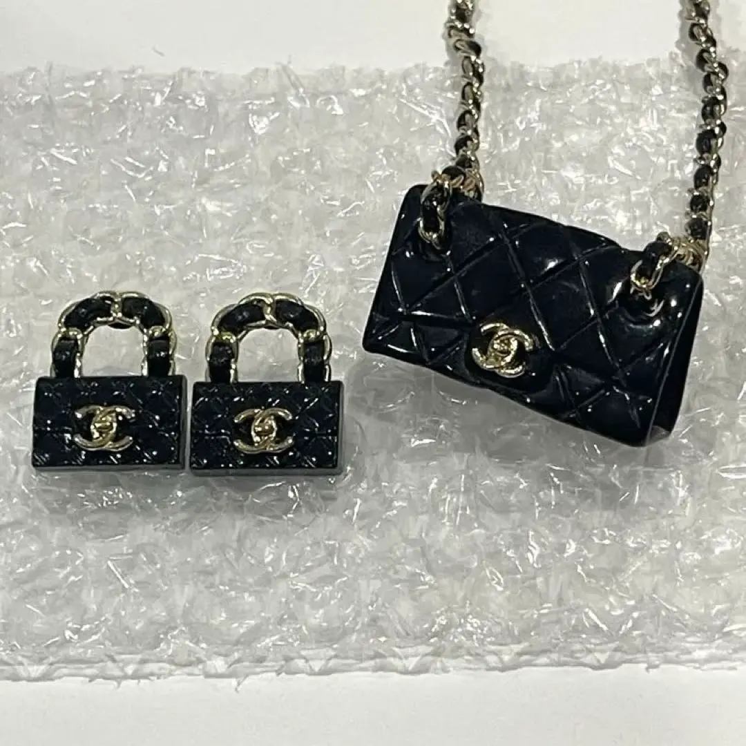 CHANEL ピアス　ネックレス