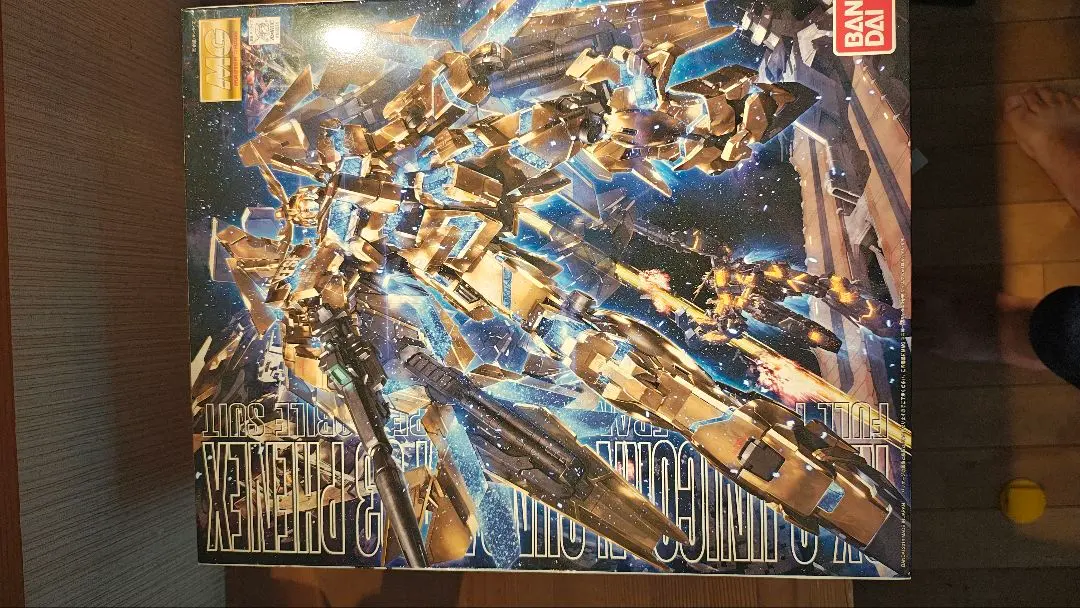 MG RX-0 Unicorn Gundam 03 Phenex