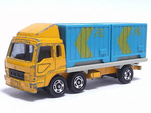 Tomica () tomica