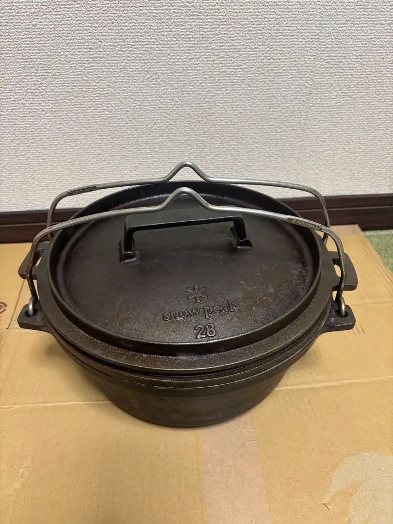 値下げ❗️スノピ南部鉄器 28 ダッチオーブン新品リフター 、収納バッグ 付き
