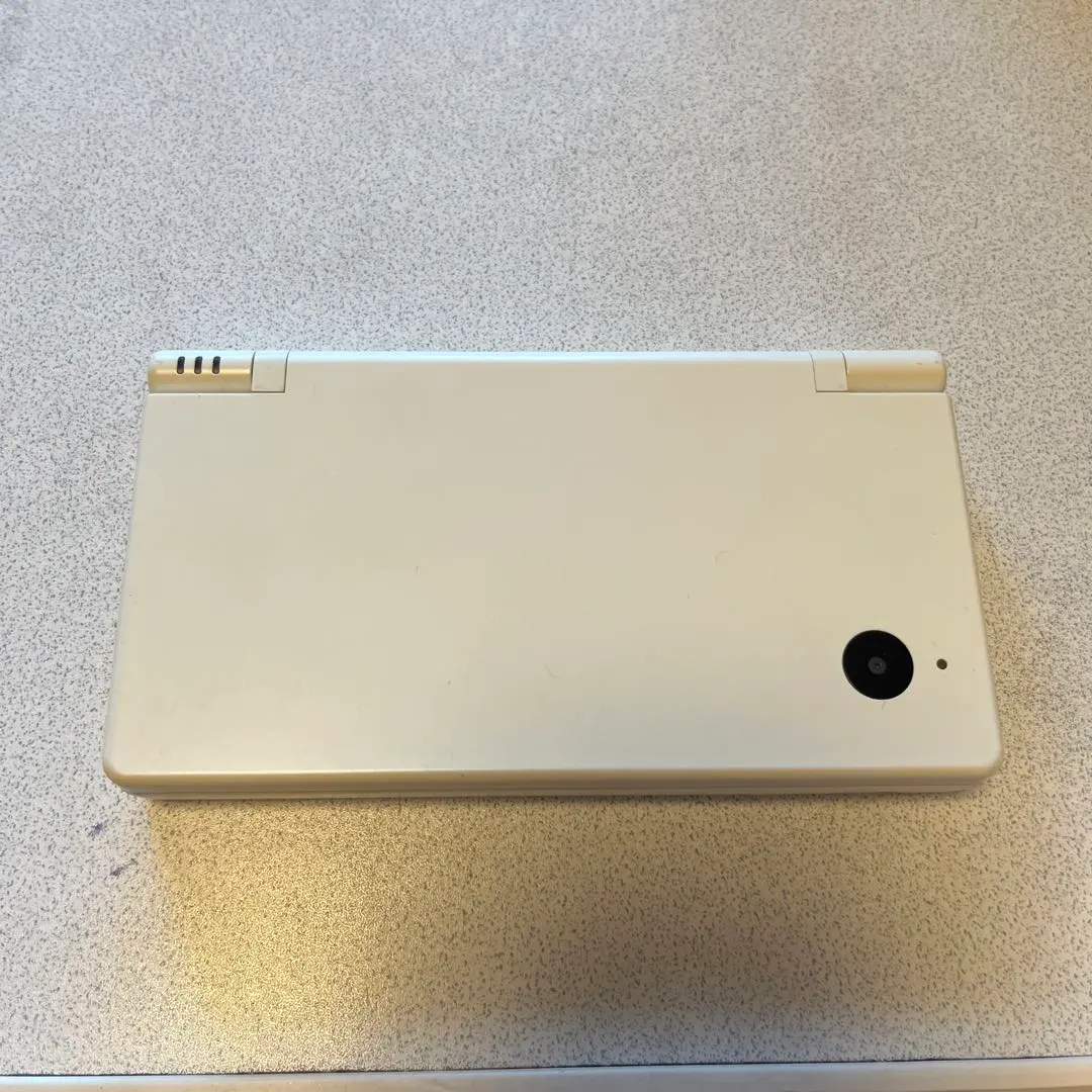 Nintendo DSi 本体 ホワイト