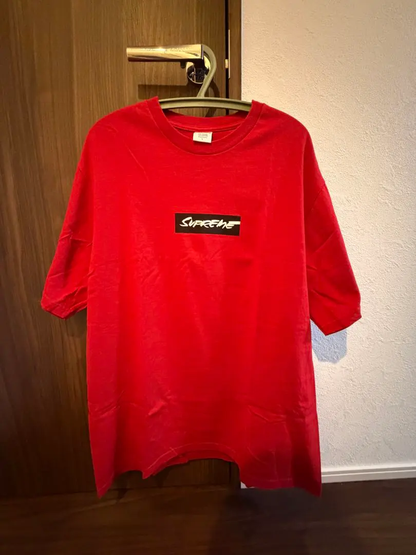 Supreme futura boxlogotee