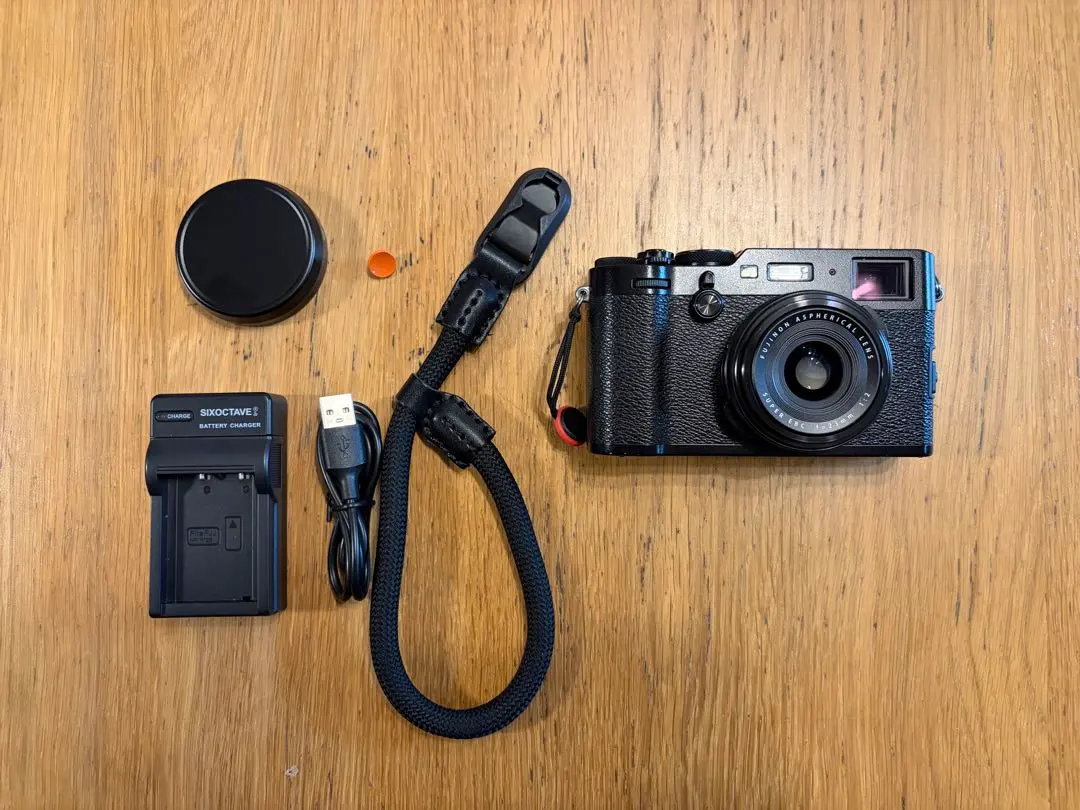 FUJIFILM X100F ブラック 本体