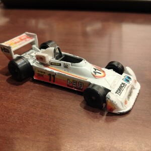 Tomica BMW