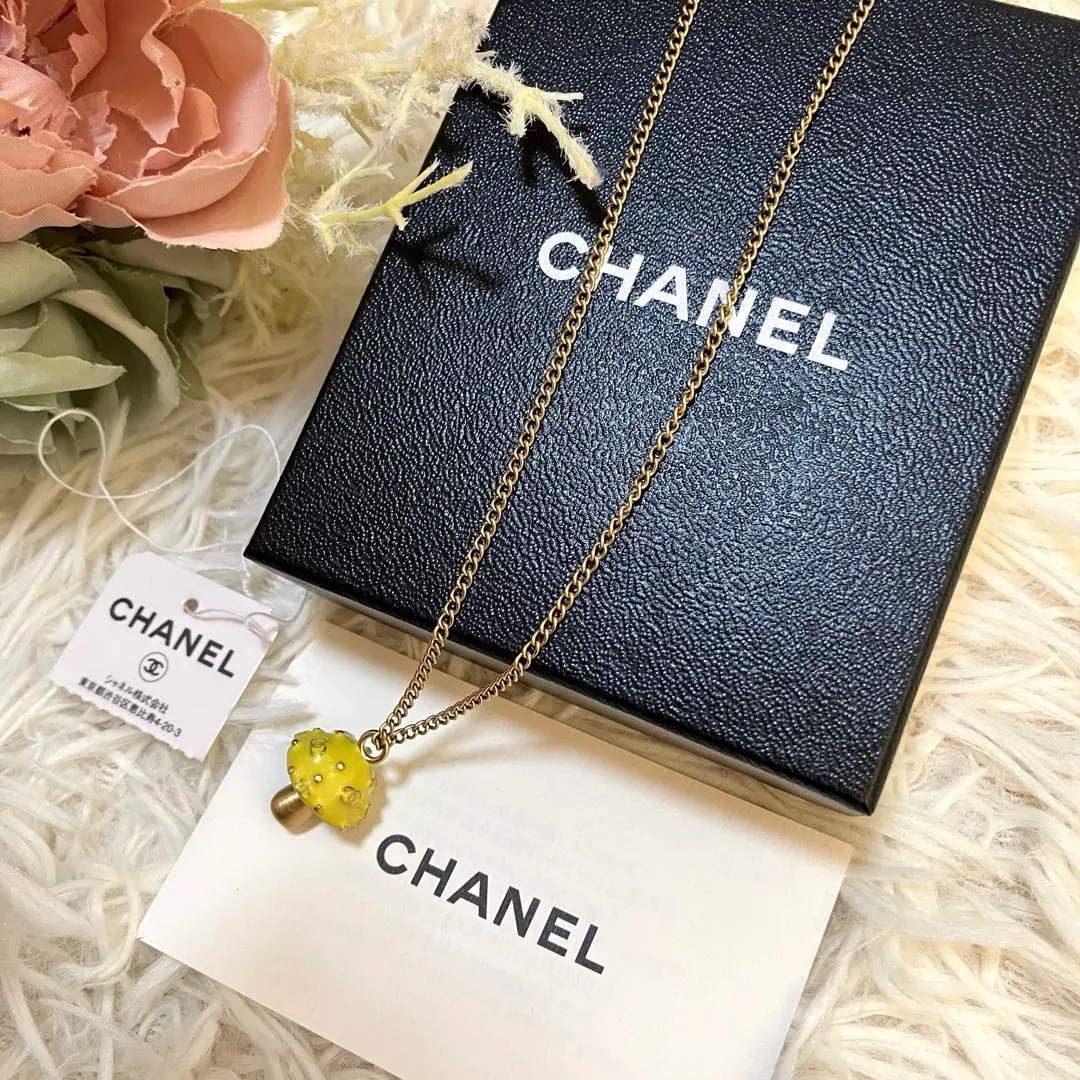美品✨シャネル　ネックレス　きのこ　ゴールド金具　レア物