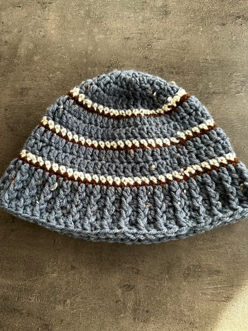 クラッシャーハット　ビーニー帽　ハンドメイド　手編み帽子