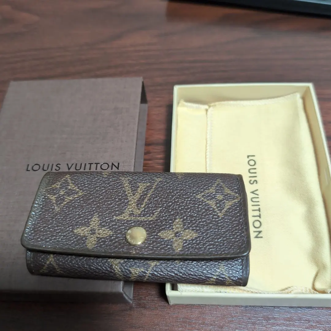 LOUIS VUITTON モノグラム キーケース
