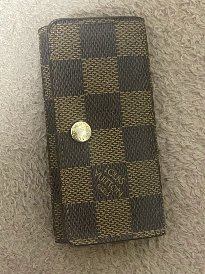 Louis Vuitton ダミエ レザーキーケース