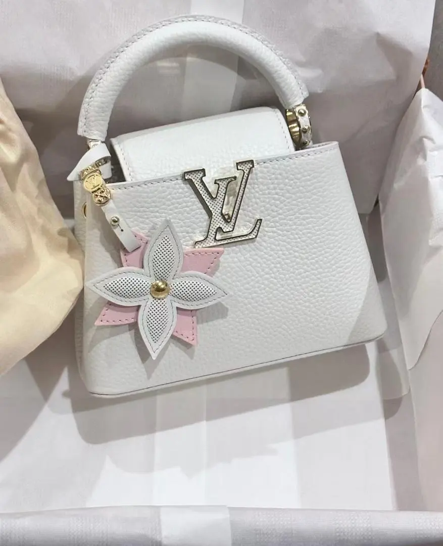 Louis Vuitton ホワイト ショルダーバッグ