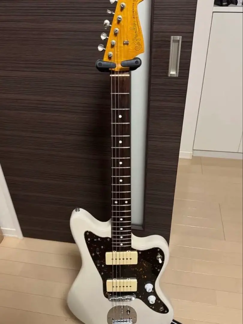 Fender japan JAZZMASTER jm66 ダイナ楽器