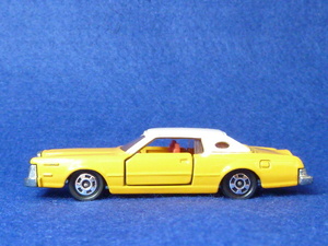 Tomica  F4 