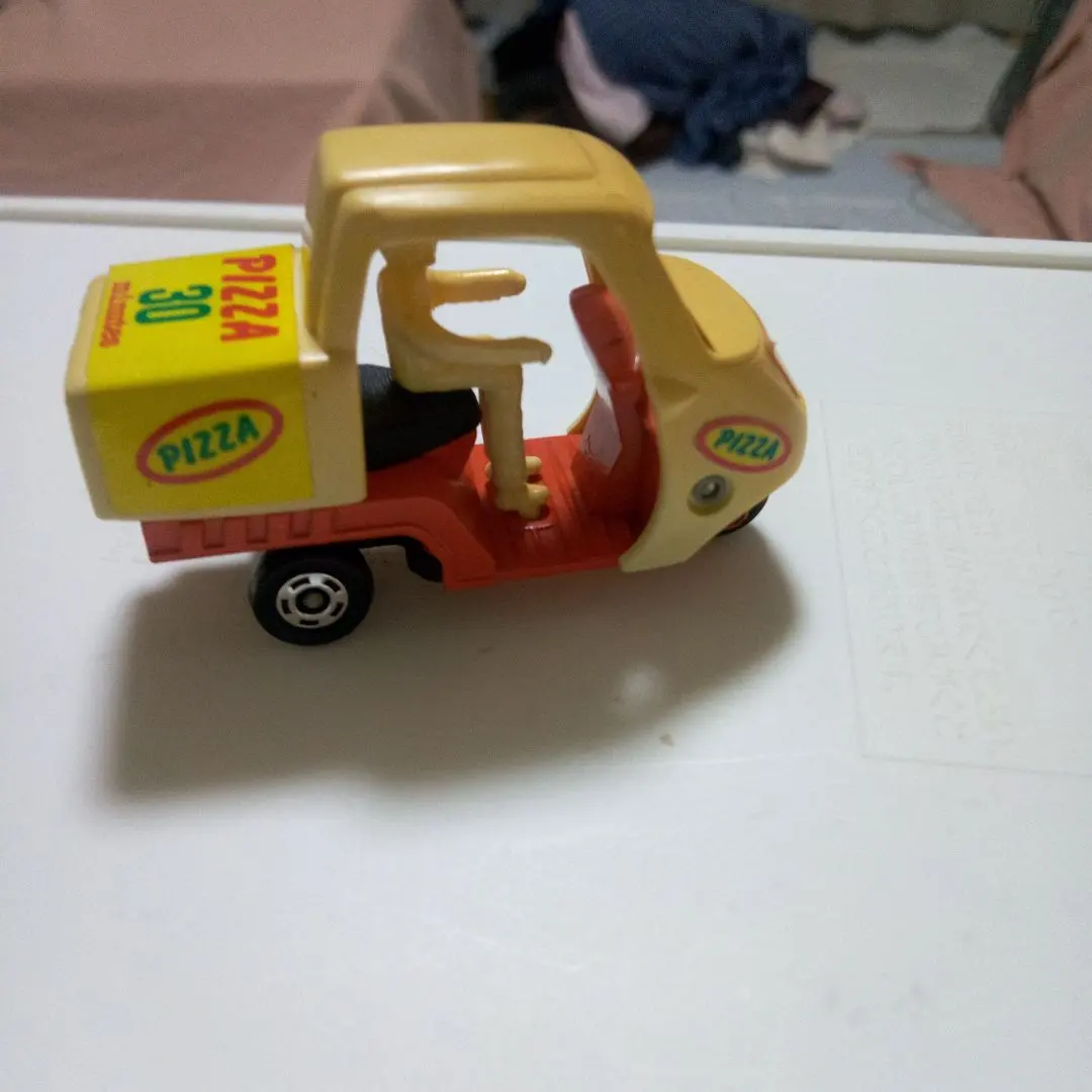 トミカ ピザ 宅配 バイク 日本製