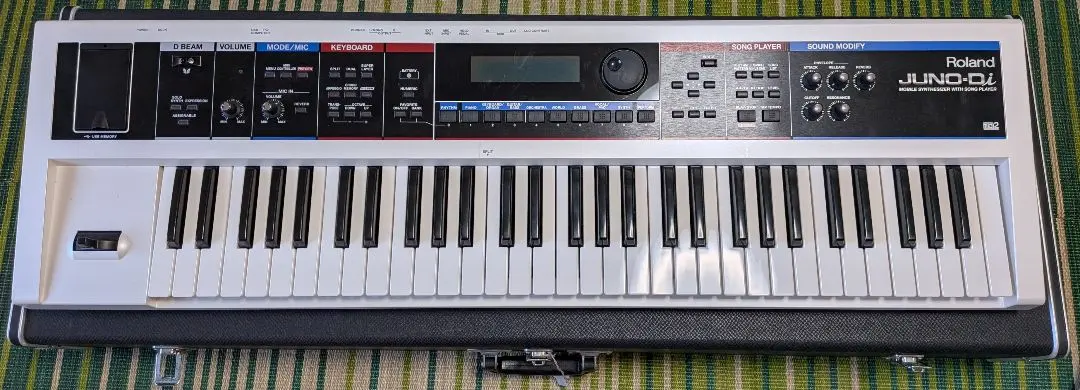 Roland JUNO-Di ホワイト シンセ ハードケース付属 ローランド