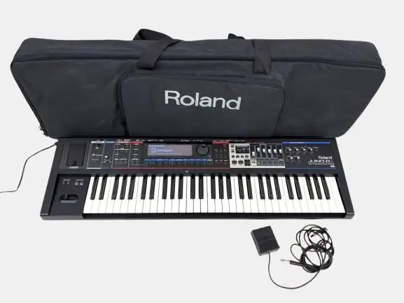 Roland JUNO-Gi ケース付き